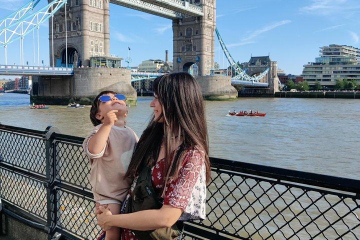 テムズ川クルーズ＋チケットオプション付きロンドン・アイコニック・サイト・シティツアー