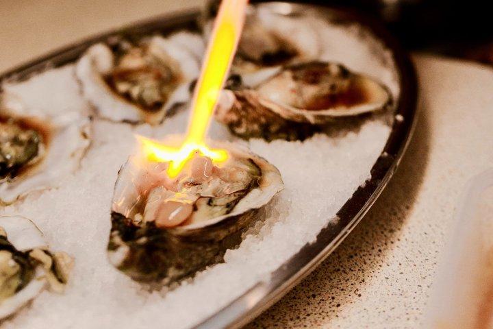 リスボンの牡蠣試食帆船ツアー（グリーンワイン付き）