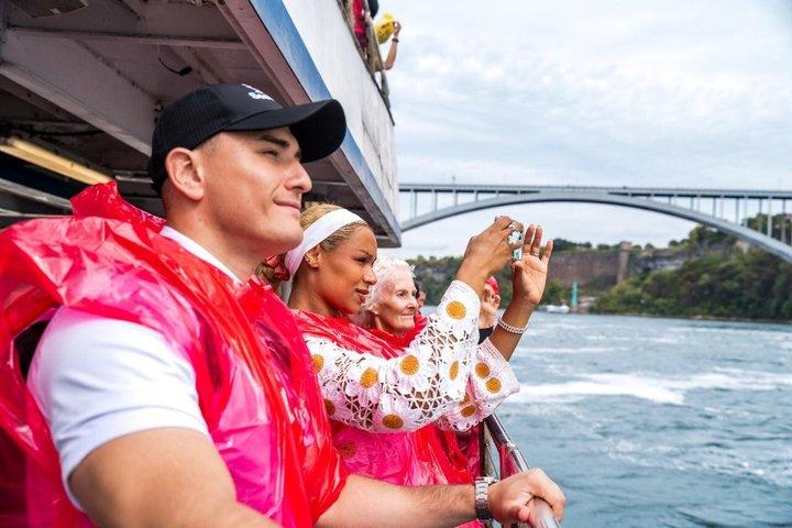 Excursión de un día a las Cataratas del Niágara desde Toronto con opción de barco y viaje