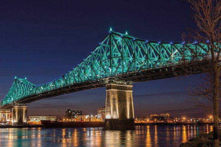 Montreal Gourmet Dinner Cruise with DJ & Dancing