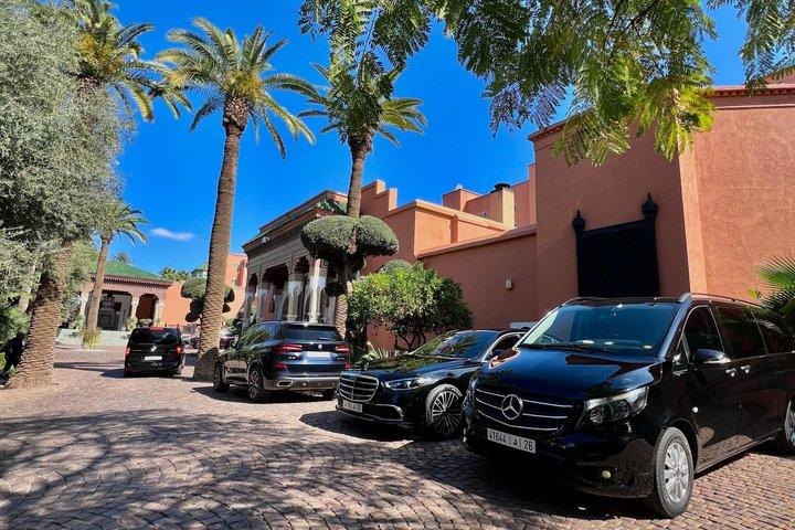 Marrakesh : half-day private car with driver at your service