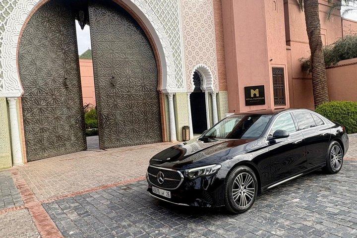 Marrakesh : half-day private car with driver at your service
