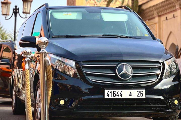 Marrakesh : half-day private car with driver at your service