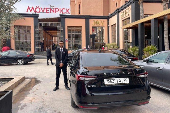 Marrakesh : half-day private car with driver at your service