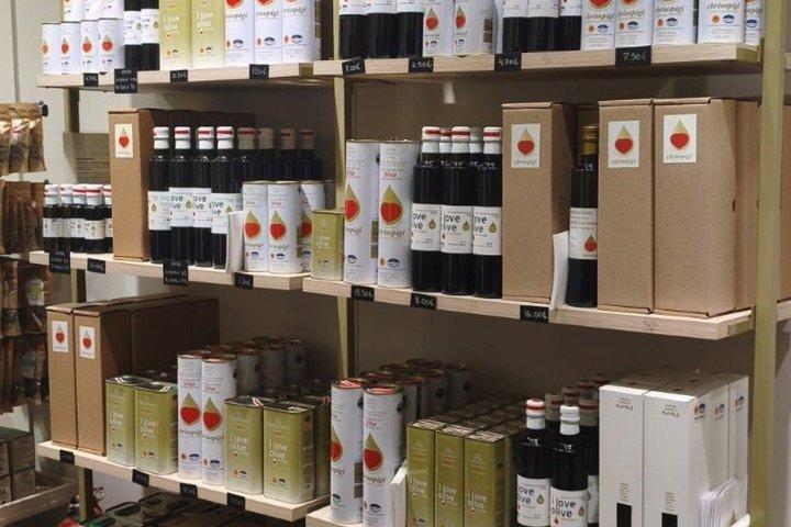 テッサロニキ : クレタンオリーブオイル試飲体験