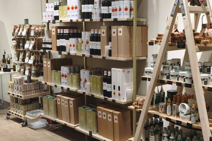 テッサロニキ : クレタンオリーブオイル試飲体験