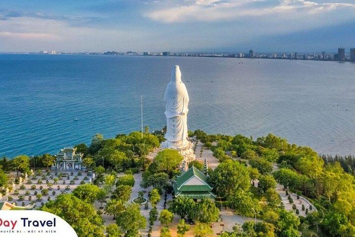 ダナン豪華Dカーリムジン送迎とプライベートVIP旅行
