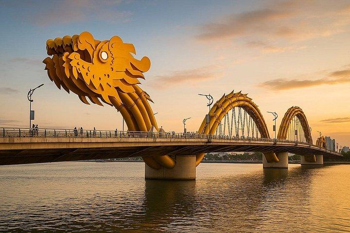 ダナン豪華Dカーリムジン送迎とプライベートVIP旅行