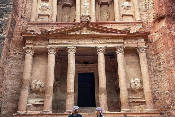 Battesimo Petra Wadi Rum di 2 giorni e tour guidato privato del Mar Morto