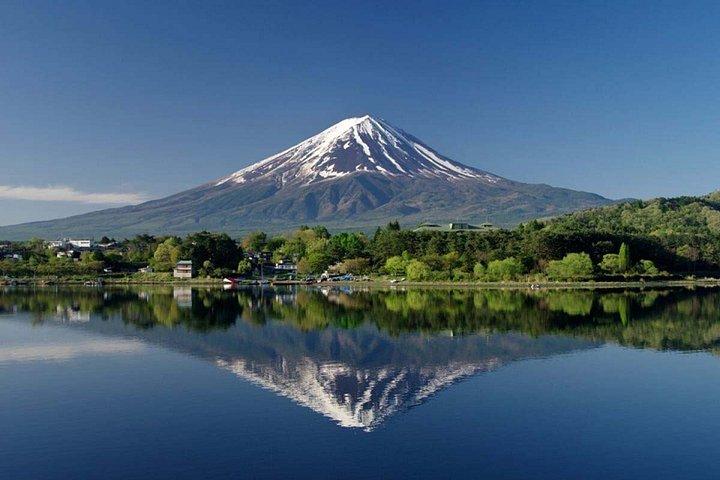 富士山と箱根の1日プライベートツアー 雄大な体験