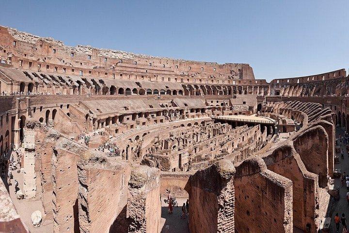 Begeleide rondleiding door het Colosseum, het Forum Romanum en de Palatijnse heuvel.
