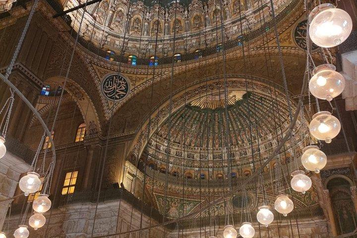 Excursão privada de um dia: jóias islâmicas, coptas e basares do Cairo
