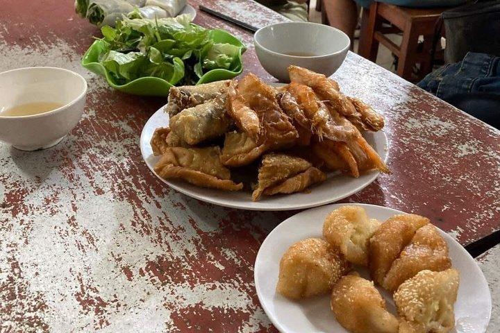ハノイ市内サイクリングツアー：西湖、旧市街＆文化観光
