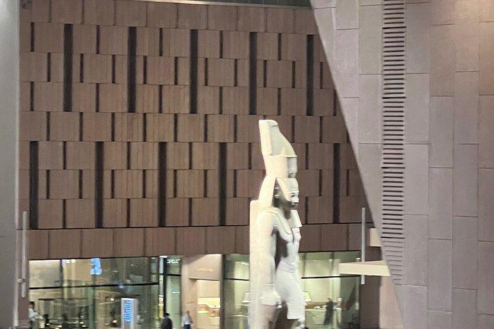 Vipギザのピラミッド、スフィンクス、アレクサンドリア港からグランド新しい博物館