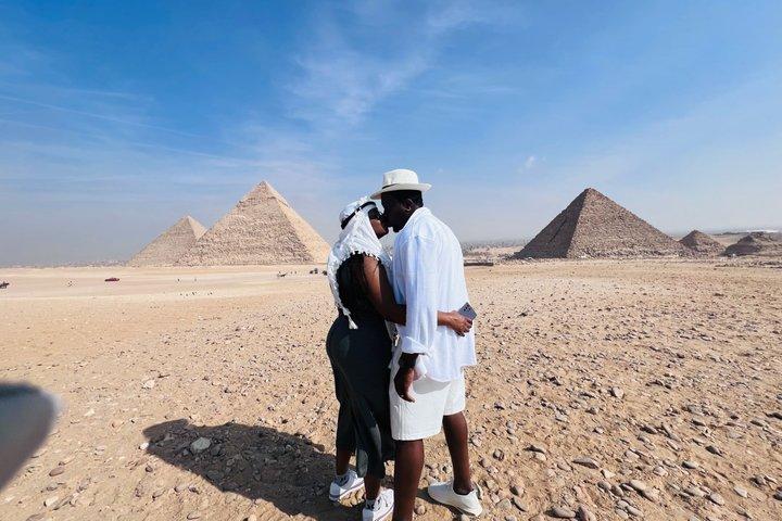 Vipギザのピラミッド、スフィンクス、アレクサンドリア港からグランド新しい博物館