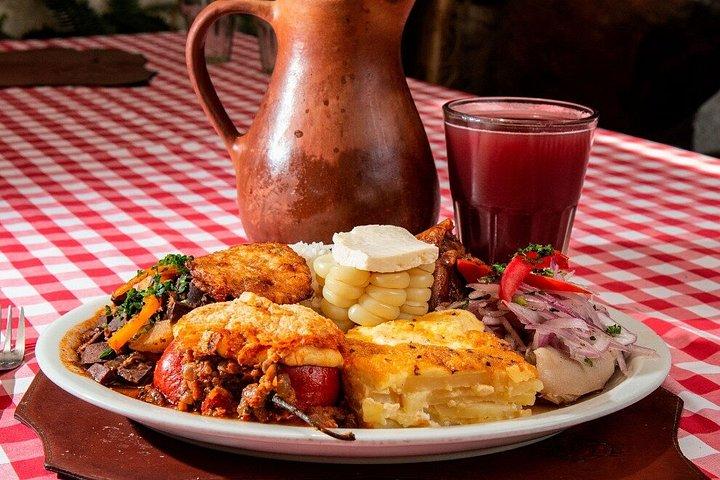 クスコの伝統的なピカンテリアツアー(料理を楽しむ)