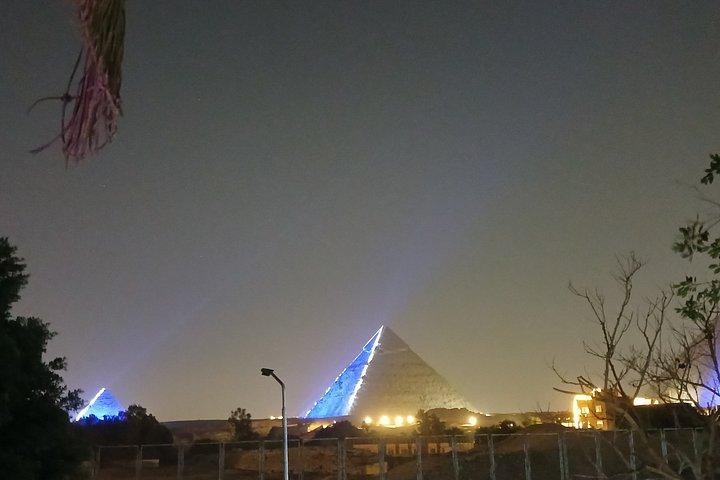 サッカラ、メンフィス、ギザピラミッド＆スフィンクス2026への素晴らしい日帰りツアー