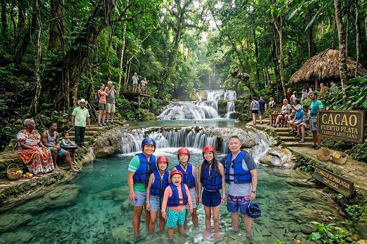 Río Sonador River Adventure : Almuerzo Dominicano & Aguas