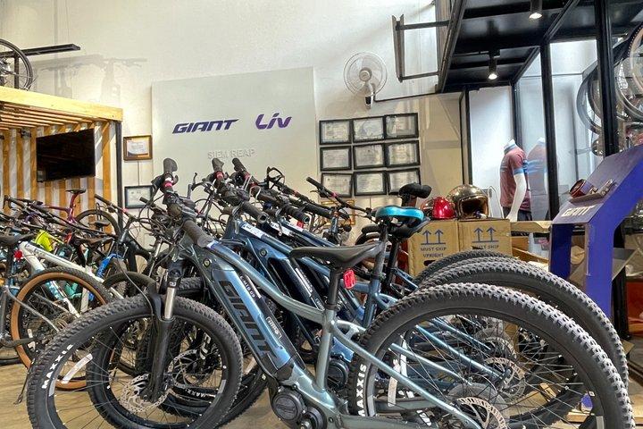 Noleggio Premium E-Bike a Siem Reap : E-MTB Giant
