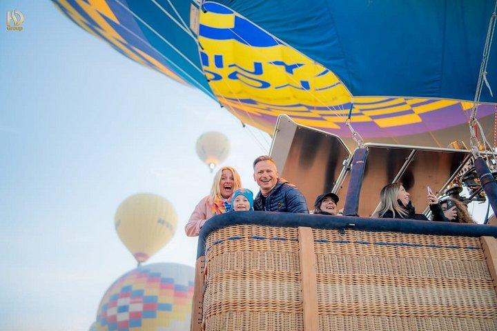 ハルガダ発プライベートルクソール日帰り旅行（熱気球付き）