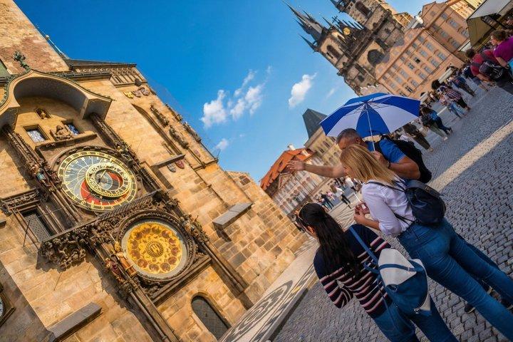 Prag Astronomiska Klocktornet biljett + 20min Intro & opt. E- Guide