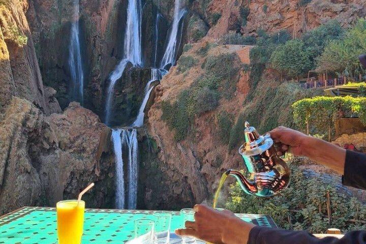 ウーズードの滝への日帰り旅行