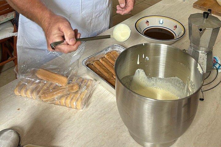 Ostuni : 薪オーブンで作るティラミスピザ料理教室