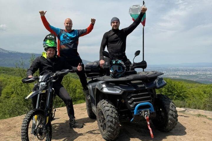 ATV Off Road Tour in de buurt van Sofia Begeleide Quad Bike Experience