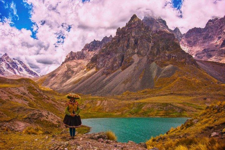 Hoteller i nærheden af Ausangate 7 Lakes Day Trip in the Andes
