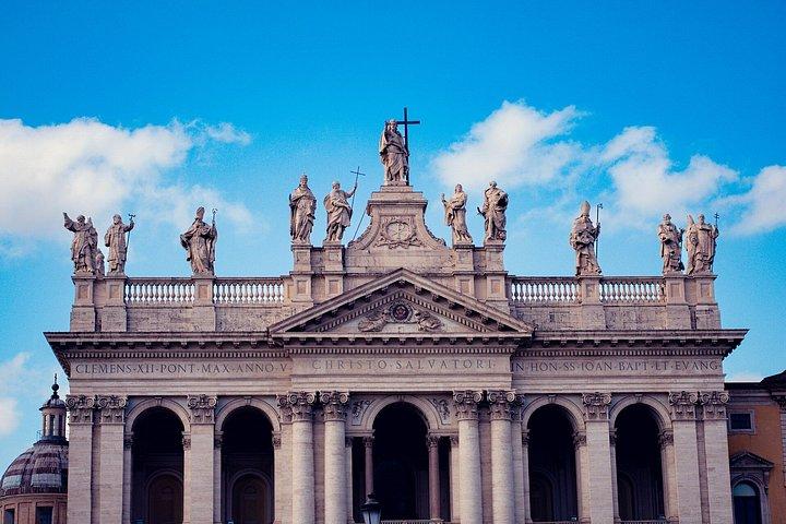 ローマの教会を巡るツアー