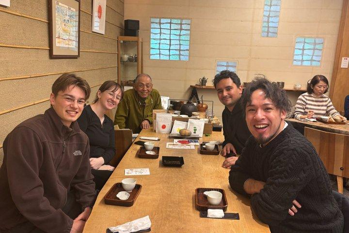 【スペイン語/英語】築100年の日本語店で築地抹茶