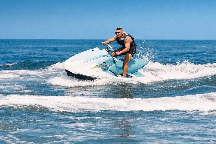 Aventure en jet ski de Carthagène avec vidéo en option sur drone