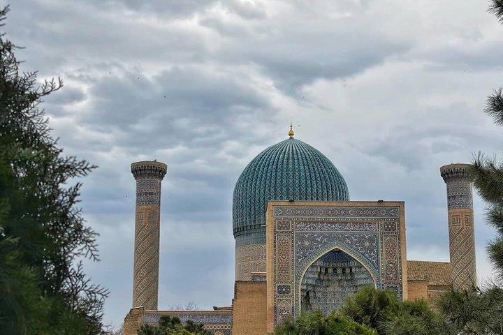 Tagestour Samarkand ab Taschkent mit Mittagessen