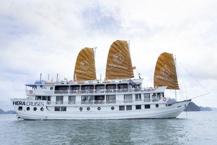 Hera Grand Luxury Cruise 3D2N Halong Bay from Hanoi