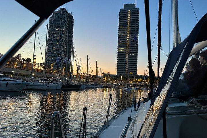 Shared Sunset Cruise with Unlimited Cava