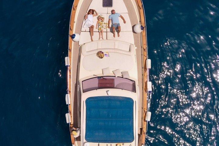 Tagesausflug mit dem Boot zur Blauen Grotte von Capri in kleiner Gruppe ab Sorrent