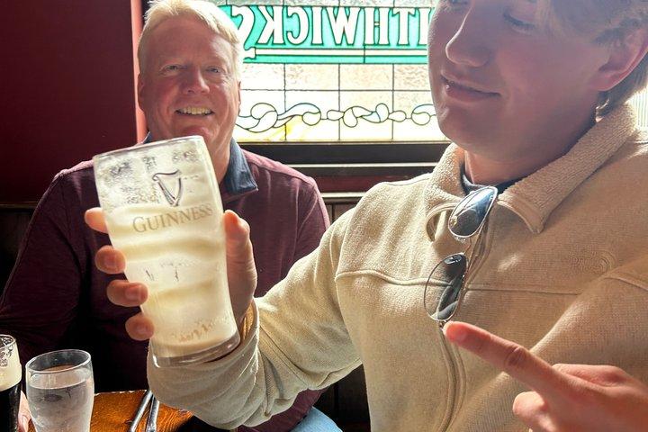Best pubs by van with top guide Eamon a true Dubliner up to 8 PAX