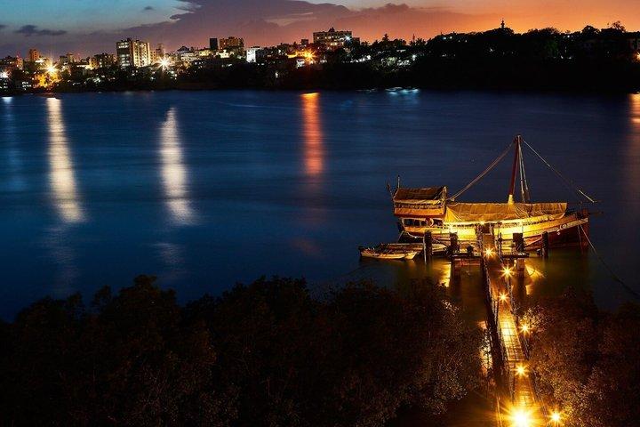 Mombasa: Middagskryssning med Tamarind Dhow och nattliv