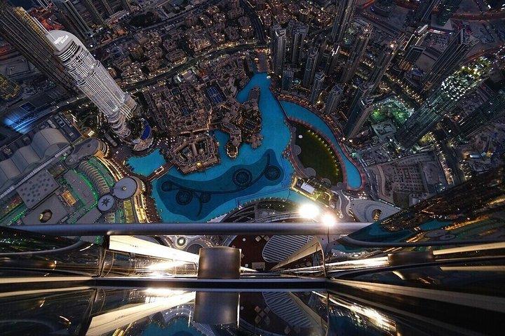 Burj Khalifa in der obersten 148. Etage mit optionalem Transfer