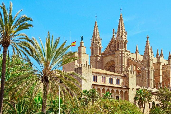 Cruise Friendly Palma de Mallorca og Valldemossa Tour fra havnen