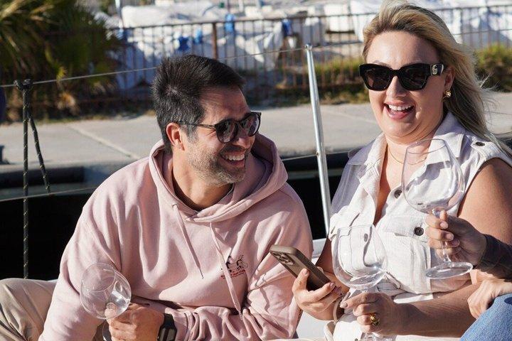Barcelona Catamaran Seglingstur med drycker och snacks