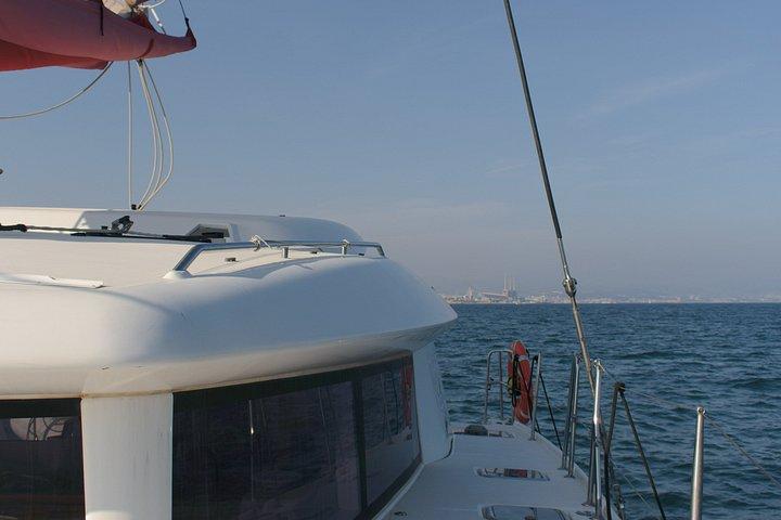 Barcelona Catamaran Sailing Tour with Drinks and Snacks
