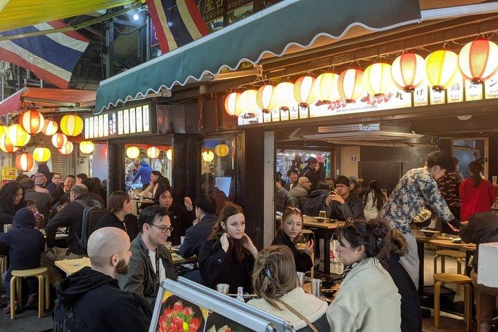 Tokyo Hidden Izakaya Tour med en regeringslicensierad lokal Guide
