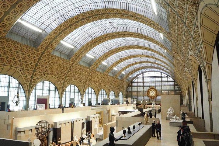 オルセー美術館セミプライベートガイドツアー(入場券込み)