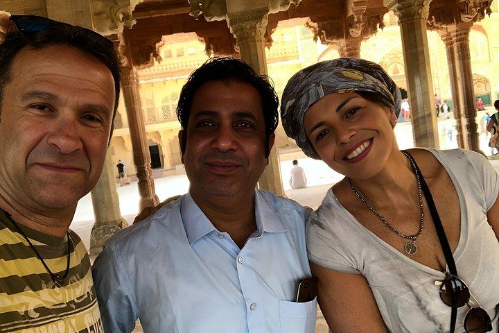 Full Day Jaipur Sightseeing Tour i privat bil med guide