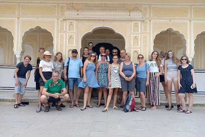 Full Day Jaipur Sightseeing Tour i privat bil med guide