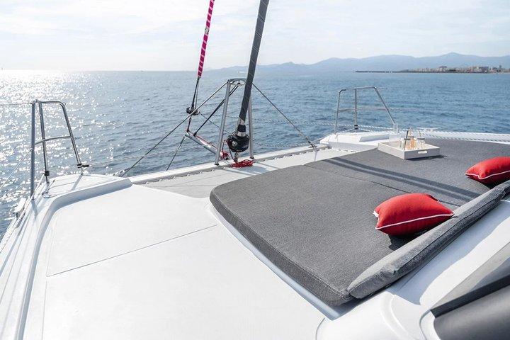 Crucero semi privado por la Riviera de Atenas con barbacoa y comida griega