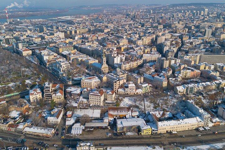 ベオグラードの歴史的なウォーキングツアー遺産を探索