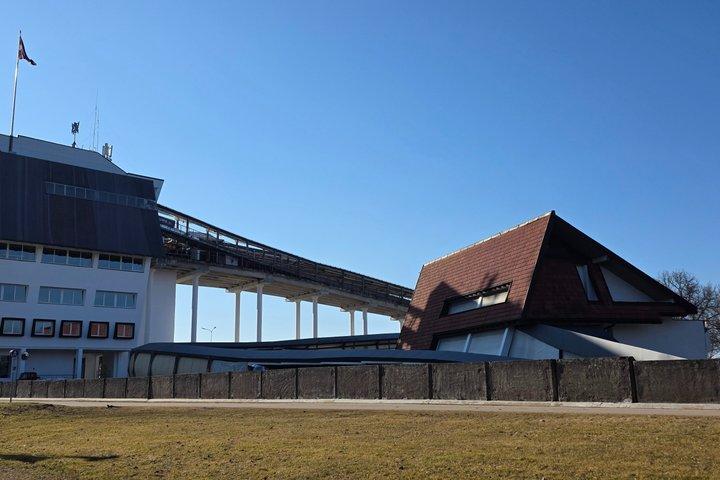 トゥライダとシグルダ日帰りツアー(リガから現地ガイド付き)