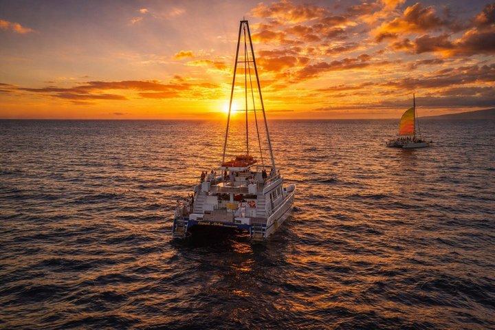 Waikiki Sunset Cruise from Oahu